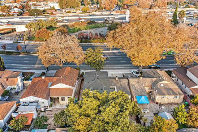 15741 Hesperian Boulevard, San Lorenzo CA: https://media.crmls.org/mediaz/ab2816f6-afb5-4b10-b677-be2f36a56f79.jpg