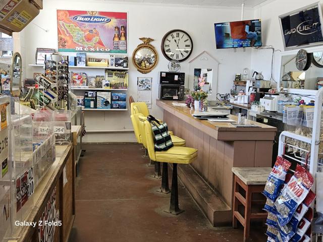 Image 3 of 6 For 62454 Main Street