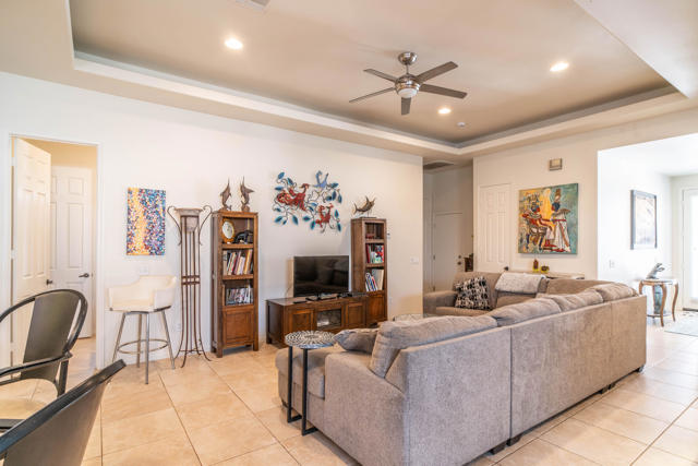 52280 Avenida Herrera, La Quinta CA: https://media.crmls.org/mediaz/ab29790d-183f-4e0a-a888-2f389d955a85.jpg