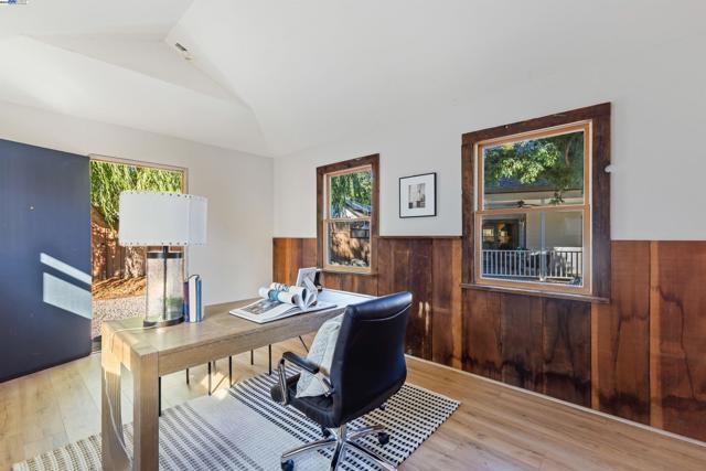 4463 Pleasanton Ave, Pleasanton CA: https://media.crmls.org/mediaz/ab2aa17b-cf84-404c-96d5-2e7d9697c774.jpg