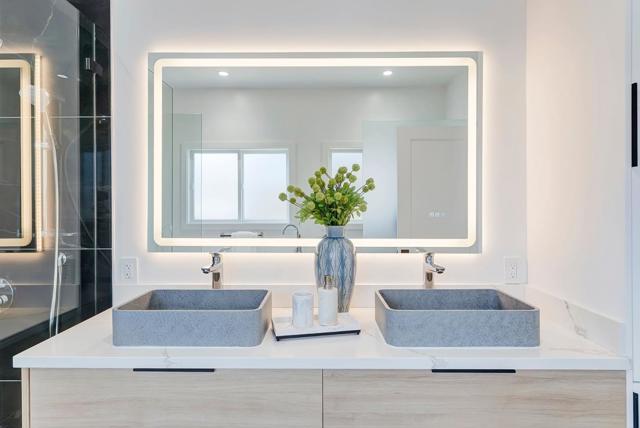827 S Idaho Street, San Mateo CA: https://media.crmls.org/mediaz/ab2ae870-d099-4cee-bb4c-0d8b8139b5bf.jpg