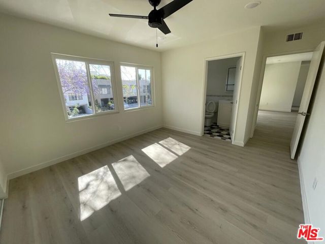 553 N Flores Street, West Hollywood CA: https://media.crmls.org/mediaz/ab2b6e71-ac68-478b-9323-72c25ad6ecfb.jpg