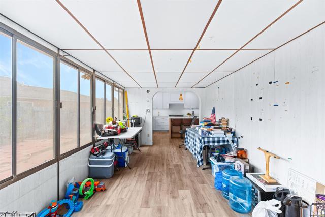 Detail Gallery Image 11 of 44 For 1607 Ginsberg Ct, San Diego,  CA 92114 - 4 Beds | 2 Baths