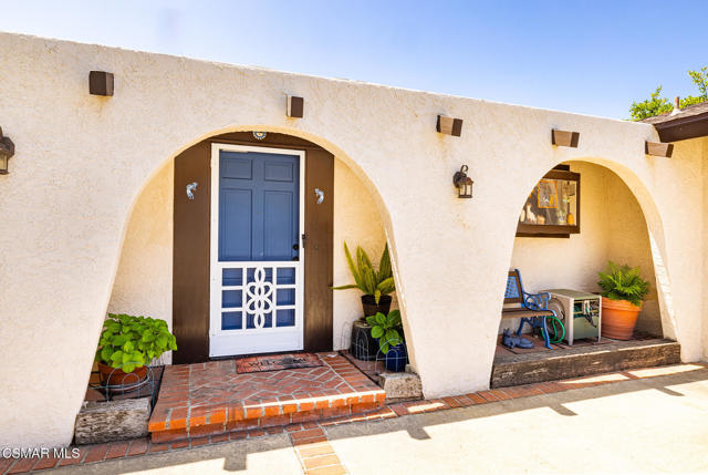 1748 Sutter Avenue, Simi Valley CA: https://media.crmls.org/mediaz/ab2b9feb-b626-4af6-98d4-b7db2e06165b.jpg