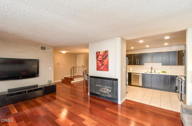 Detail Gallery Image 6 of 35 For 65 N Allen Ave #205,  Pasadena,  CA 91106 - 2 Beds | 2 Baths
