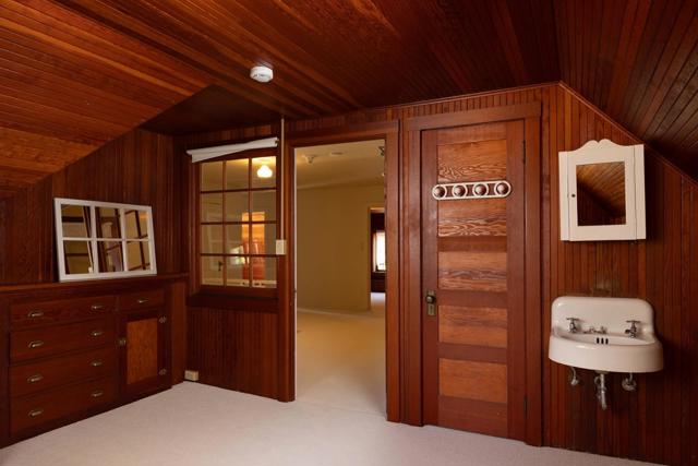 535 Highland Avenue, Santa Cruz CA: https://media.crmls.org/mediaz/ab2dbcde-d55e-4412-bb90-171dd5cc1b96.jpg