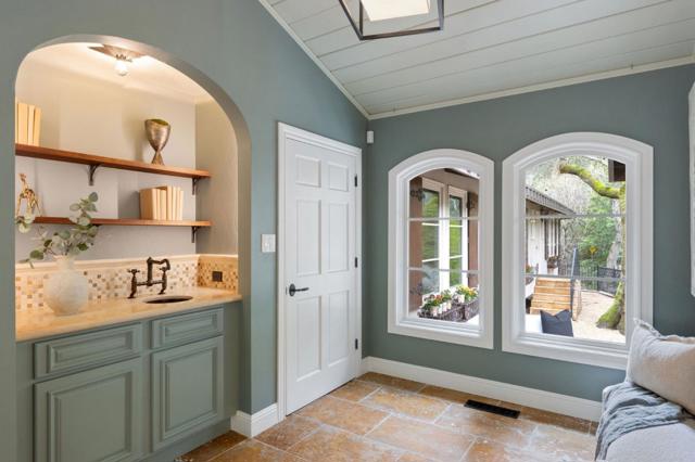 1260 Hayne Road, Hillsborough CA: https://media.crmls.org/mediaz/ab2eb0c2-3d85-4a28-b4c1-80450f8f7b13.jpg