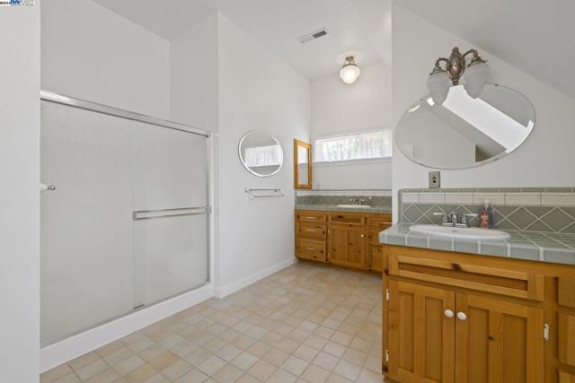 Image 43 of 60 For 16555 Charles Otter Dr