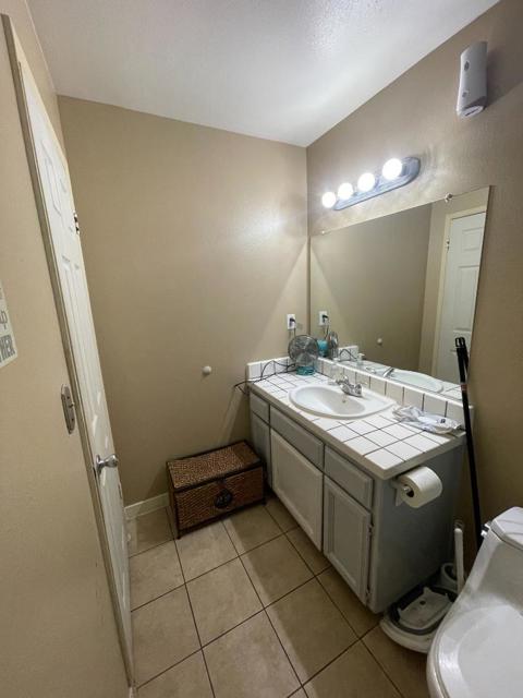 273 Merlot Avenue, Greenfield CA: https://media.crmls.org/mediaz/ab301c27-cb3c-49f8-a265-09b69a12d0ce.jpg