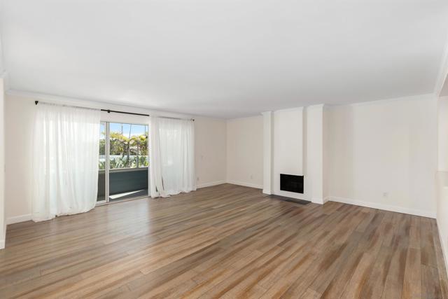 24 Montego, Coronado CA: https://media.crmls.org/mediaz/ab30526b-be7e-44df-845b-40c199c95916.jpg