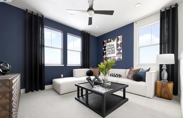 3108 Barnowl Way, Manteca CA: https://media.crmls.org/mediaz/ab316b50-efef-4556-976f-70489a6e8d9d.jpg