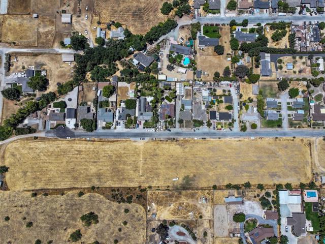 0 Barnes Lane, Hollister CA: https://media.crmls.org/mediaz/ab31e37c-7207-42b0-b975-cb60cd719422.jpg