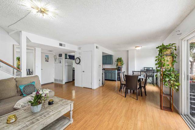 1437 Robin Lane, El Cajon CA: https://media.crmls.org/mediaz/ab320802-d61c-4259-ba66-8d9e94619b4e.jpg