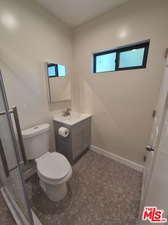 6641 Chimineas Avenue, Reseda CA: https://media.crmls.org/mediaz/ab33445e-0fb8-4601-af38-9612f80f9500.jpg