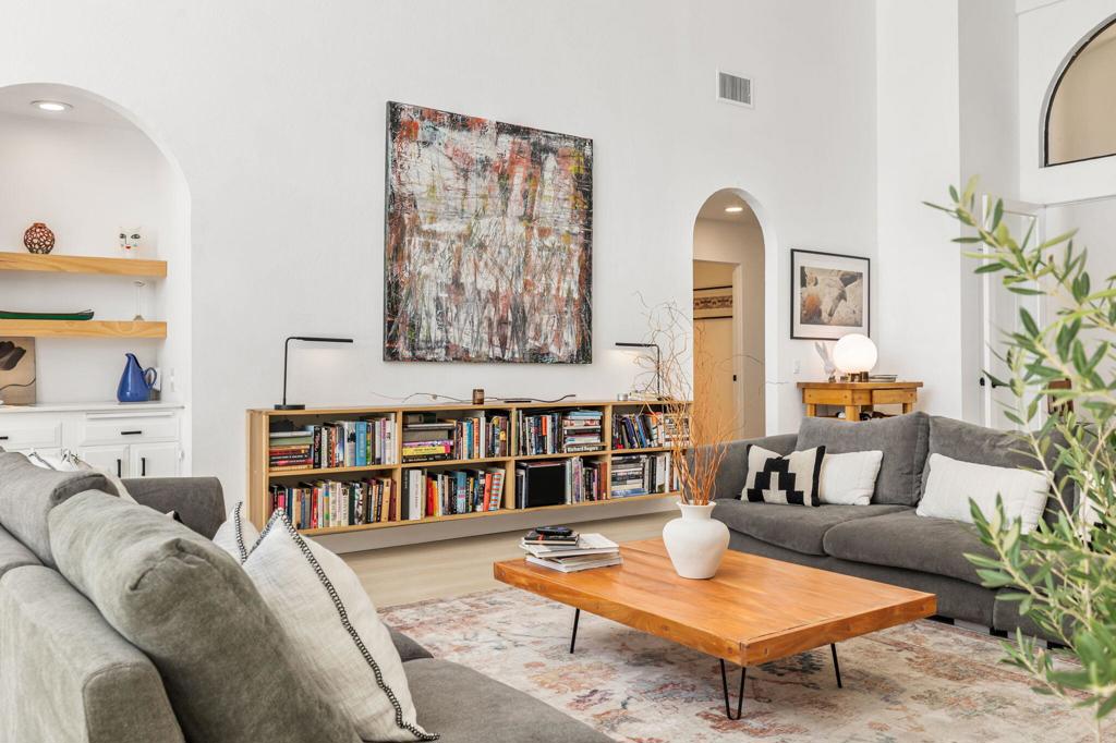 MLS #219147918DA image #9