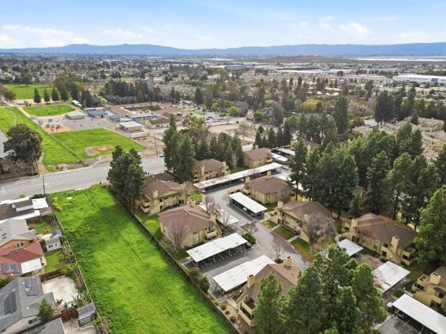 46902 Fernald, Fremont CA: https://media.crmls.org/mediaz/ab346d5c-b778-48c2-b7b3-85fda23b4f23.jpg