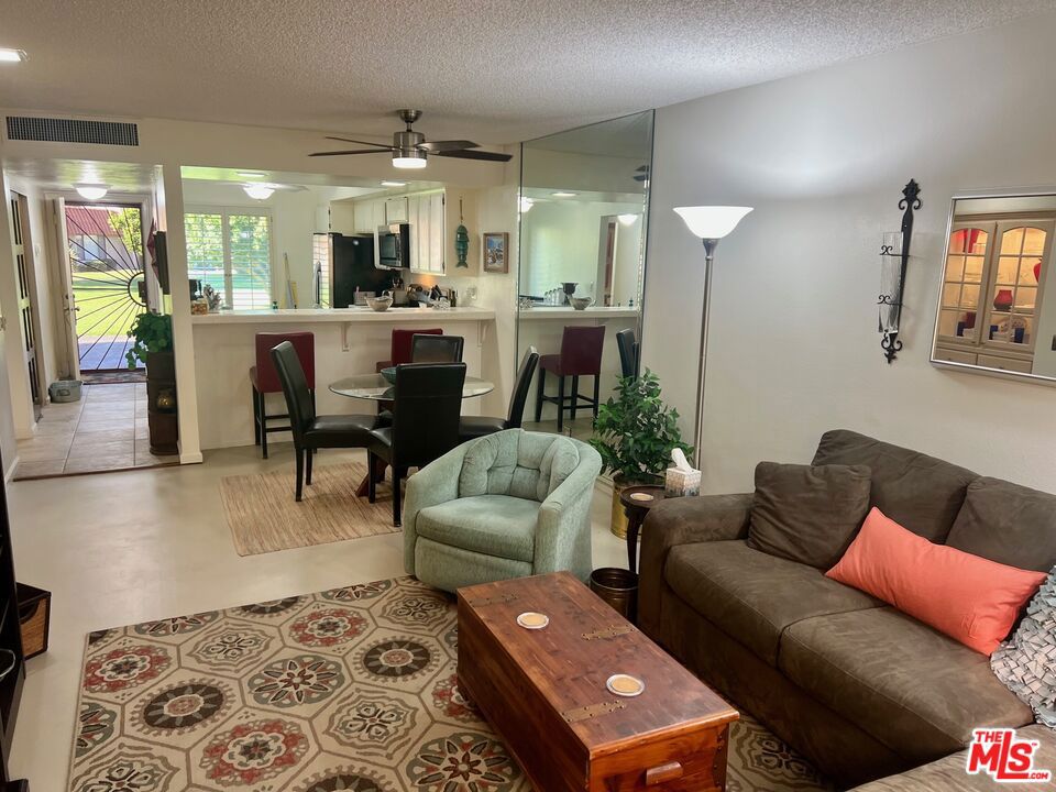 MLS #25612225 image #1