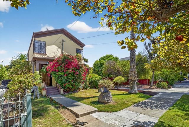 422 N 5th Street, San Jose CA: https://media.crmls.org/mediaz/ab3589d1-8c68-4078-96e9-3c28f87c6c8b.jpg