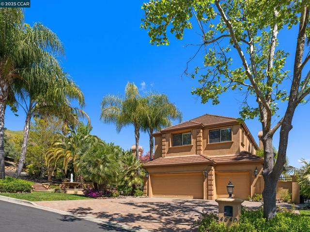 4640 Kingswood Dr, Danville CA: https://media.crmls.org/mediaz/ab35cdaa-9150-4163-8faa-ac615ff3e739.jpg
