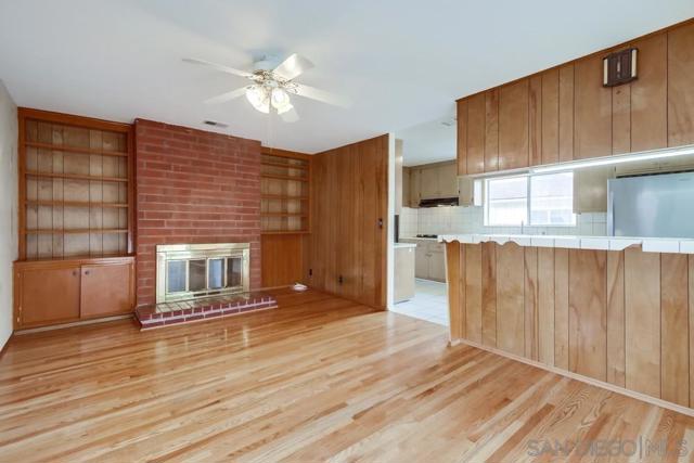 1354 Chalcedony St, San Diego CA: https://media.crmls.org/mediaz/ab360d7c-d23e-4f5f-884d-7e2d9947cae3.jpg