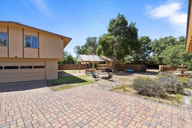 26388 Ginny Lane, Los Altos Hills CA: https://media.crmls.org/mediaz/ab362cfa-44ba-4eff-a563-4cf3453e0632.jpg