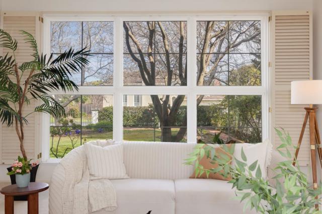 21 Pinehurst Lane, Half Moon Bay CA: https://media.crmls.org/mediaz/ab36d916-81b1-499e-b346-9380d932a033.jpg