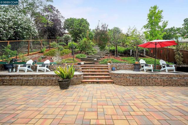 2120 Goldenrod Lane, San Ramon CA: https://media.crmls.org/mediaz/ab37e923-8e7a-4bb3-9299-a448be9b2f88.jpg