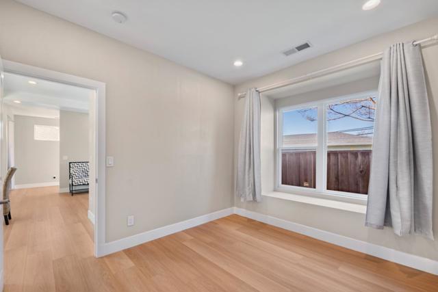 Image 43 of 49 For 41532 Trenouth Street