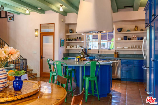 202 Canada Street, Ojai CA: https://media.crmls.org/mediaz/ab38ce1e-a54b-4423-be7d-30a1da33f7aa.jpg