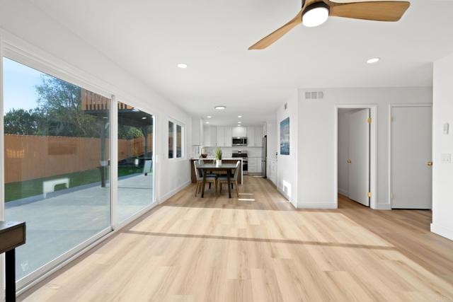 Detail Gallery Image 10 of 51 For 2858 Lehigh Ct, Oceanside,  CA 92056 - 5 Beds | 2/1 Baths