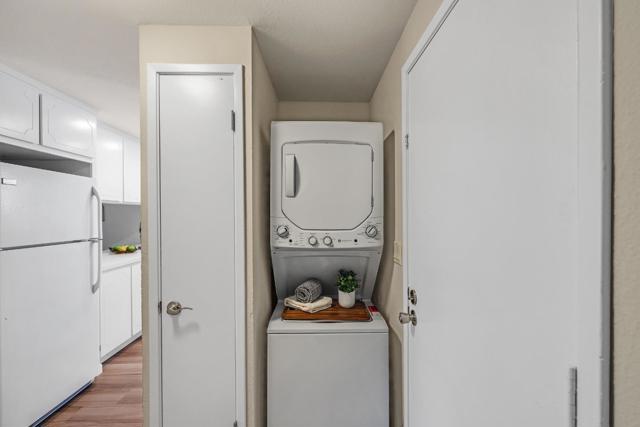 38652 Aurora Terrace, Fremont CA: https://media.crmls.org/mediaz/ab39c389-aba4-451f-b258-febc4e9957ea.jpg