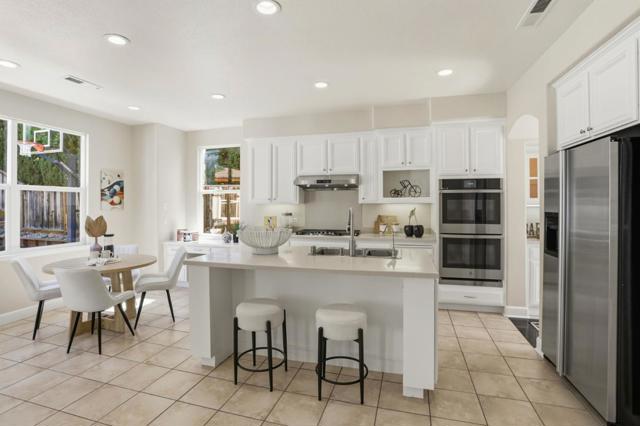 Image 11 of 65 For 3946 Louvre Avenue