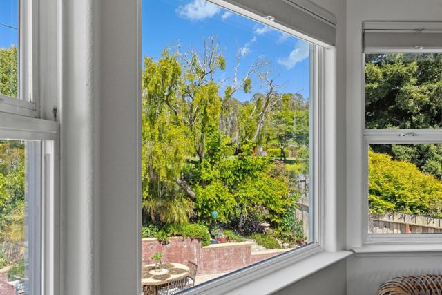 200 Cortez Street, Capitola CA: https://media.crmls.org/mediaz/ab3a232e-0f19-4228-8e42-0c70b52b5dce.jpg