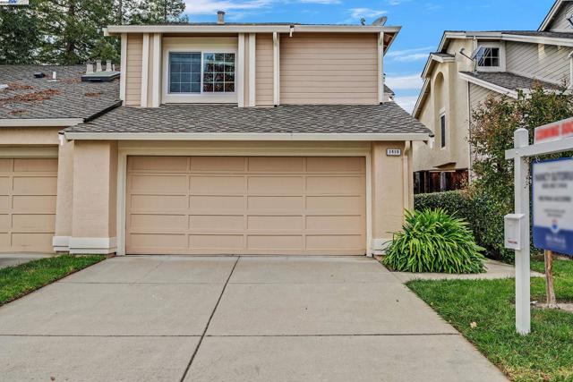 1410 Groth Cir, Pleasanton CA: https://media.crmls.org/mediaz/ab3b2b76-3da1-40e1-a5cc-f146632a1dc5.jpg