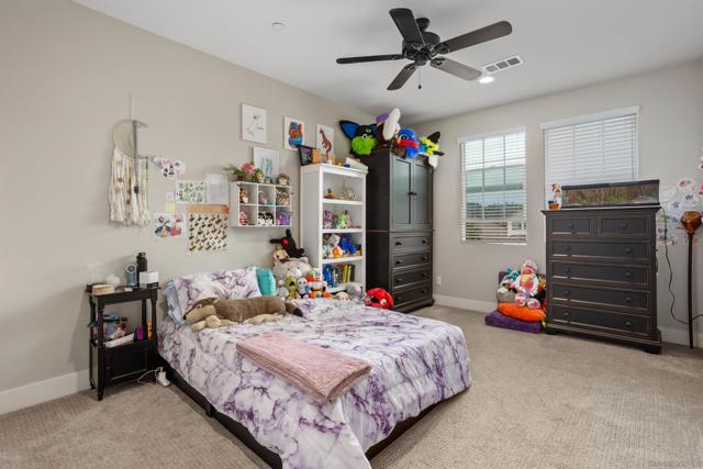 303 Ventasso Way, Fallbrook CA: https://media.crmls.org/mediaz/ab3b35b5-30c2-401c-9f07-f66712ae2d5e.jpg