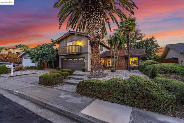 4414 Willow Glen Ct, Concord CA: https://media.crmls.org/mediaz/ab3bf13f-40ae-47e5-8996-aeb1f5a8ba5e.jpg