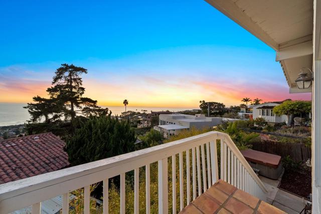 6130 Terryhill Drive, La Jolla CA: https://media.crmls.org/mediaz/ab3e0ddb-2102-4fda-b307-53bbafdbb6de.jpg