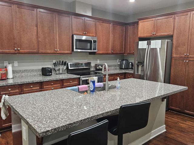 7508 EAGLE Drive, Santee CA: https://media.crmls.org/mediaz/ab3eaad0-4149-4d1f-ba05-9a63d6dfb704.jpg