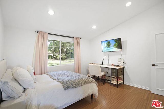 20338 Coulson Street, Woodland Hills CA: https://media.crmls.org/mediaz/ab3fb962-1064-44be-b9fa-4b8bc385d57f.jpg