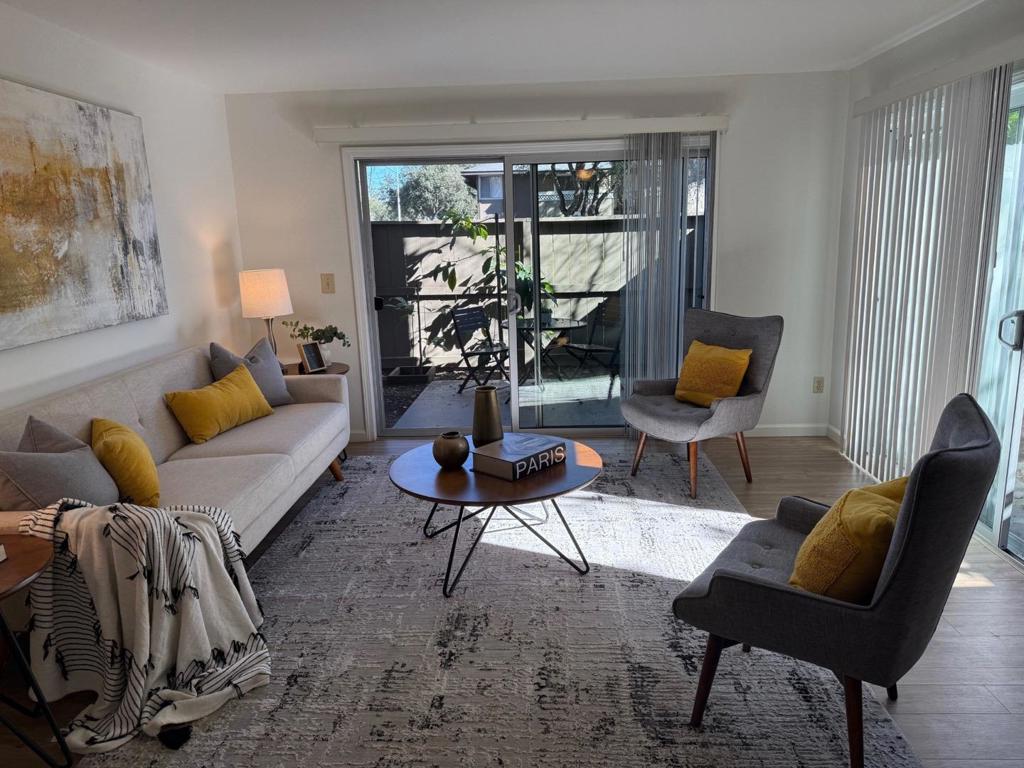 1750 Halford Avenue #101