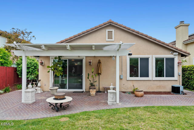 1728 Via Pajaro, Camarillo CA: https://media.crmls.org/mediaz/ab40b119-1d8e-45ff-9d1e-889eb5cae247.jpg