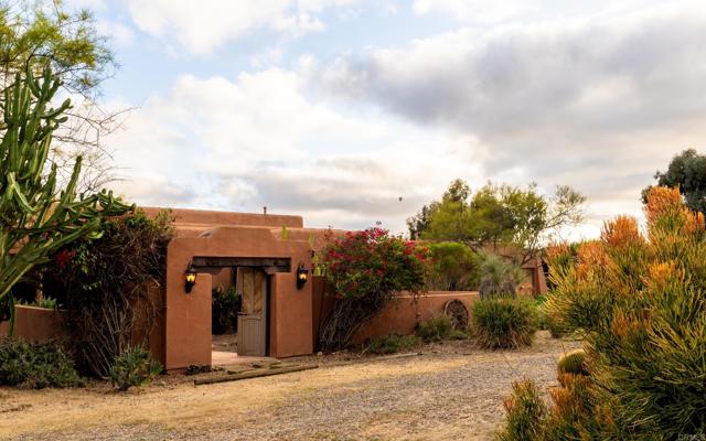 Detail Gallery Image 41 of 46 For 16761 Artesian Breeze Way, San Diego,  CA 92127 - 5 Beds | 4 Baths