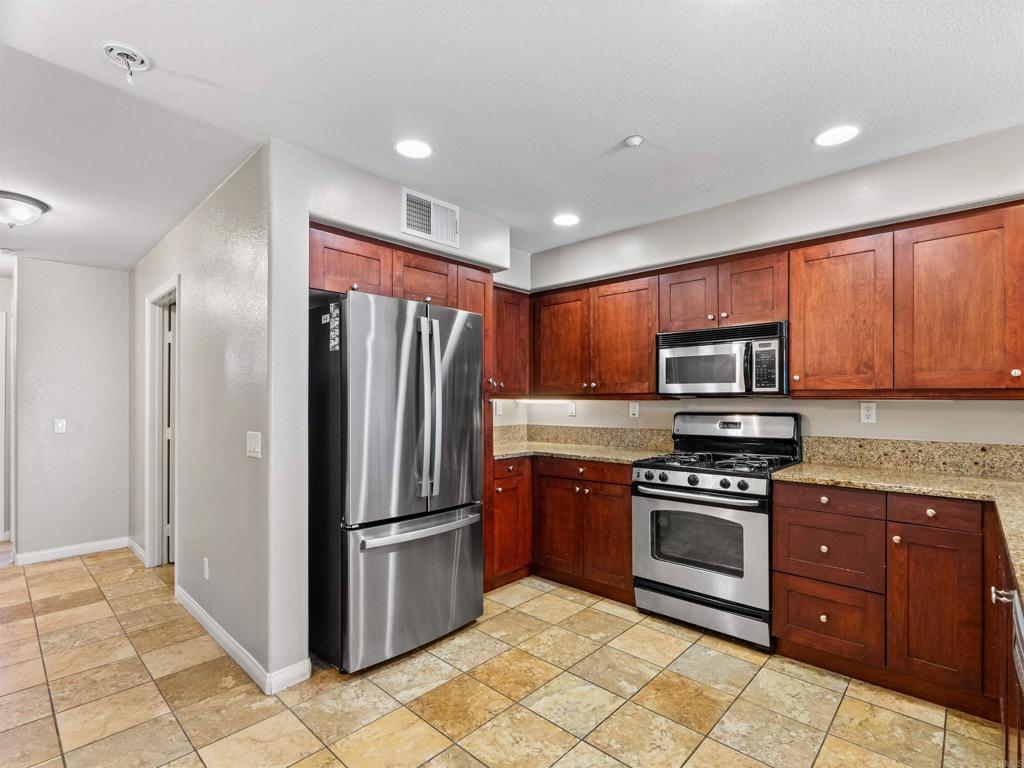 3140 Trinity Bay Place - photo 6