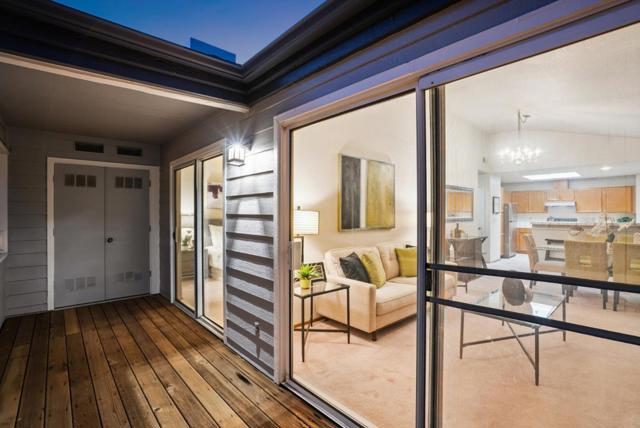 1612 Parkview Green Circle, San Jose CA: https://media.crmls.org/mediaz/ab43670f-5924-48af-a022-95a0d2b0d432.jpg