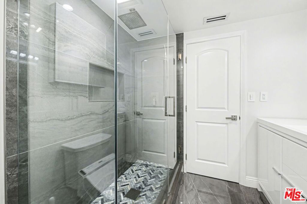 MLS #26987883 image #22