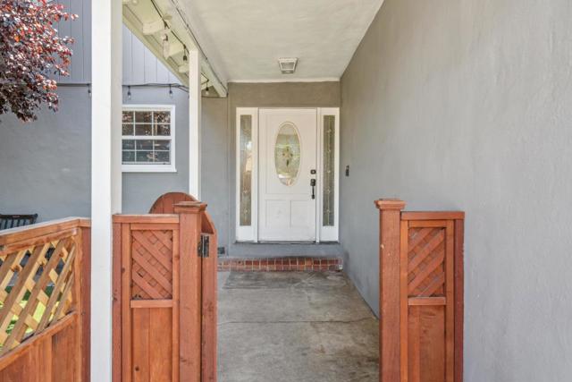 32027 Carroll Avenue, Hayward CA: https://media.crmls.org/mediaz/ab440715-dee6-498d-9417-aa4ec17ec0b8.jpg