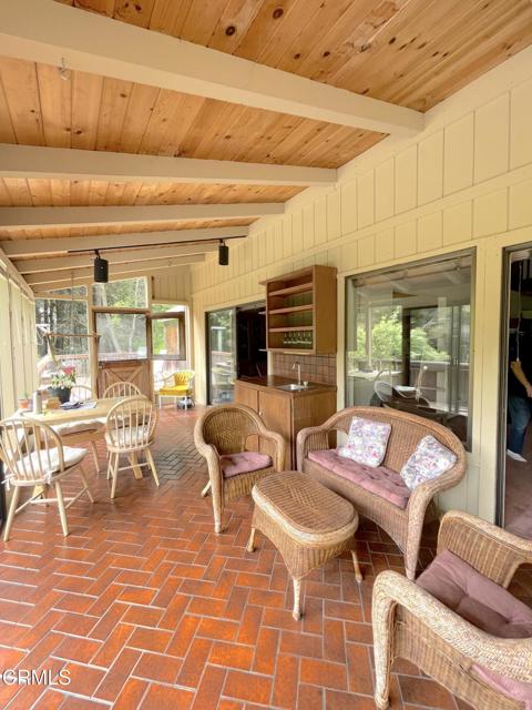 32691 Pearl Drive, Fort Bragg CA: https://media.crmls.org/mediaz/ab440e56-9d26-45be-87aa-858cbcc8e504.jpg