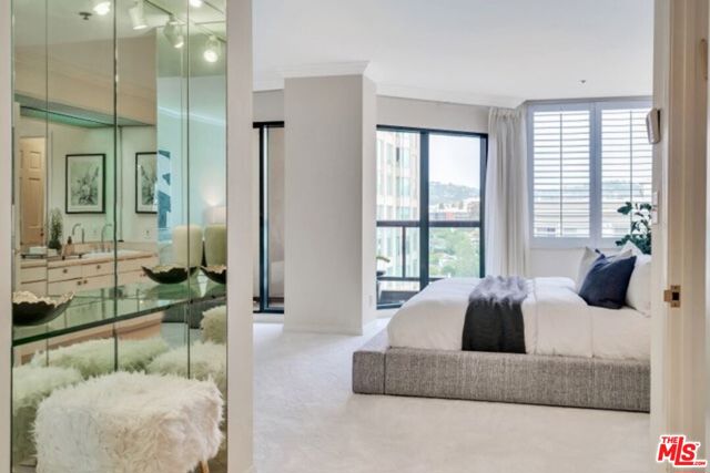 10724 Wilshire Boulevard, Los Angeles CA: https://media.crmls.org/mediaz/ab441f8f-01e8-4cff-9527-078d55ef793e.jpg