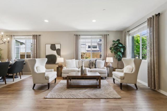 812 Geronimo Street, Gilroy CA: https://media.crmls.org/mediaz/ab45b434-ae1b-4218-9dec-0c37dbed8f9a.jpg