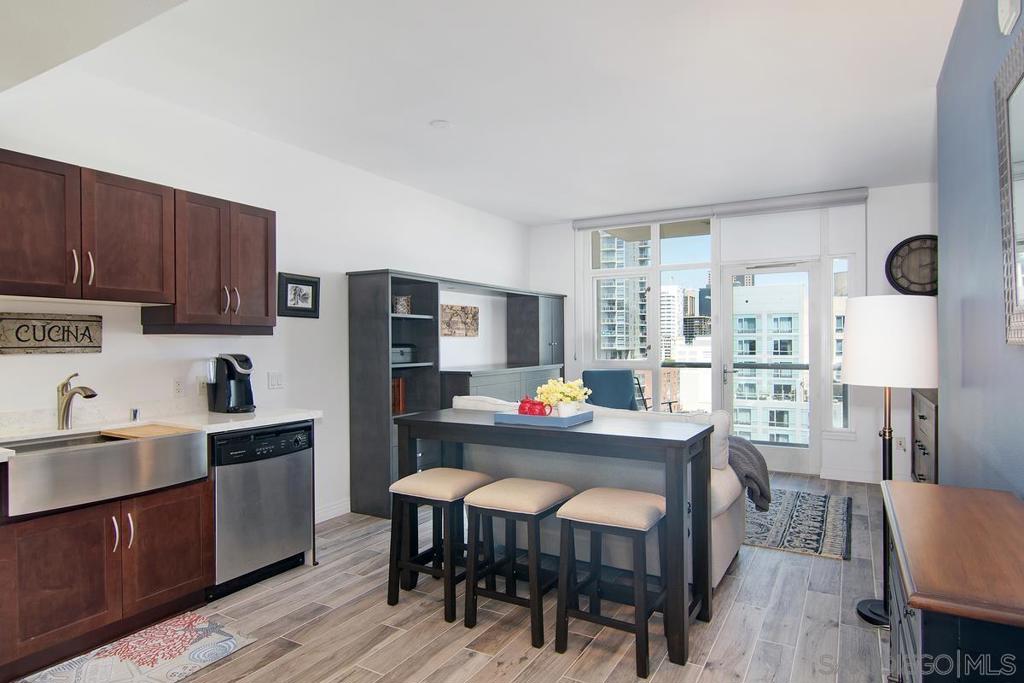 427 9th Ave